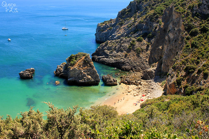 Praias perto de Lisboa - Praia do Ribeiro do Cavalo em Sesimbra
